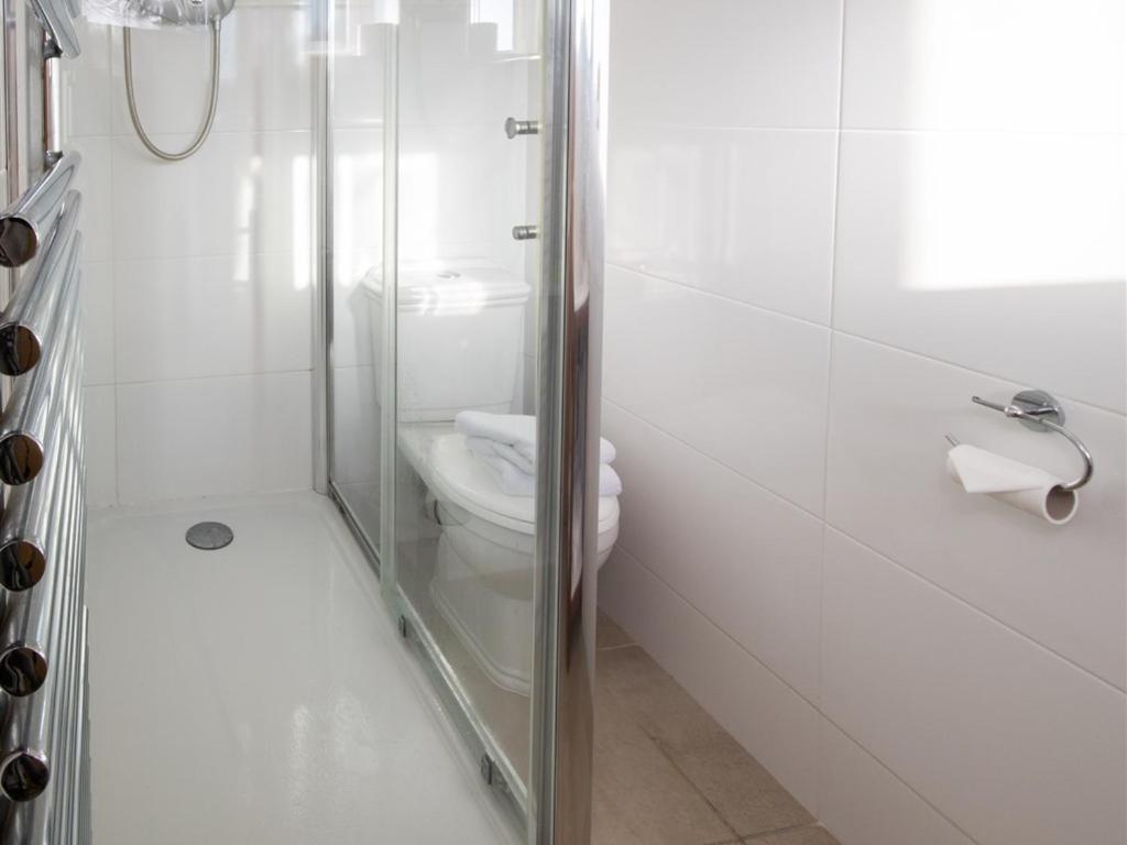 ברידפורט The Three Horseshoes Inn מראה חיצוני תמונה