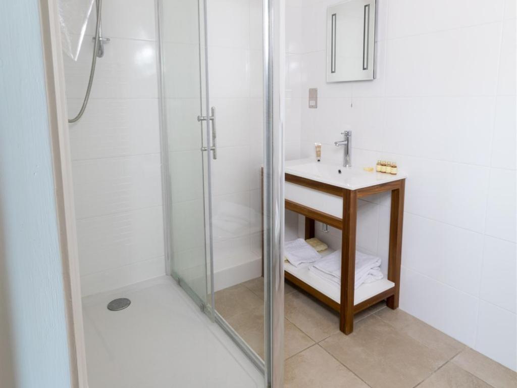 ברידפורט The Three Horseshoes Inn מראה חיצוני תמונה
