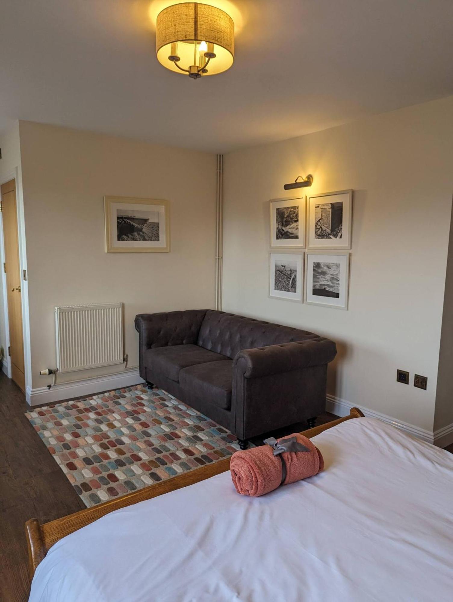 ברידפורט The Three Horseshoes Inn מראה חיצוני תמונה